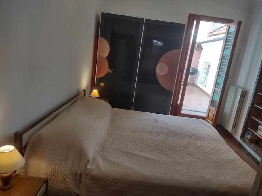 Silver Sands Finale Ligure - Traditional Apartment - 4 Beds & Terrace By The Beach エクステリア 写真